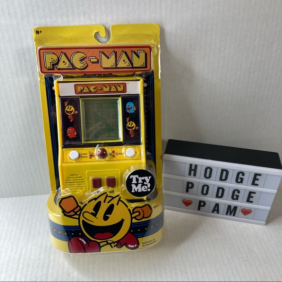 Pac Man Handheld Electronic Mini Video Arcade Game - Picture 10 of 11